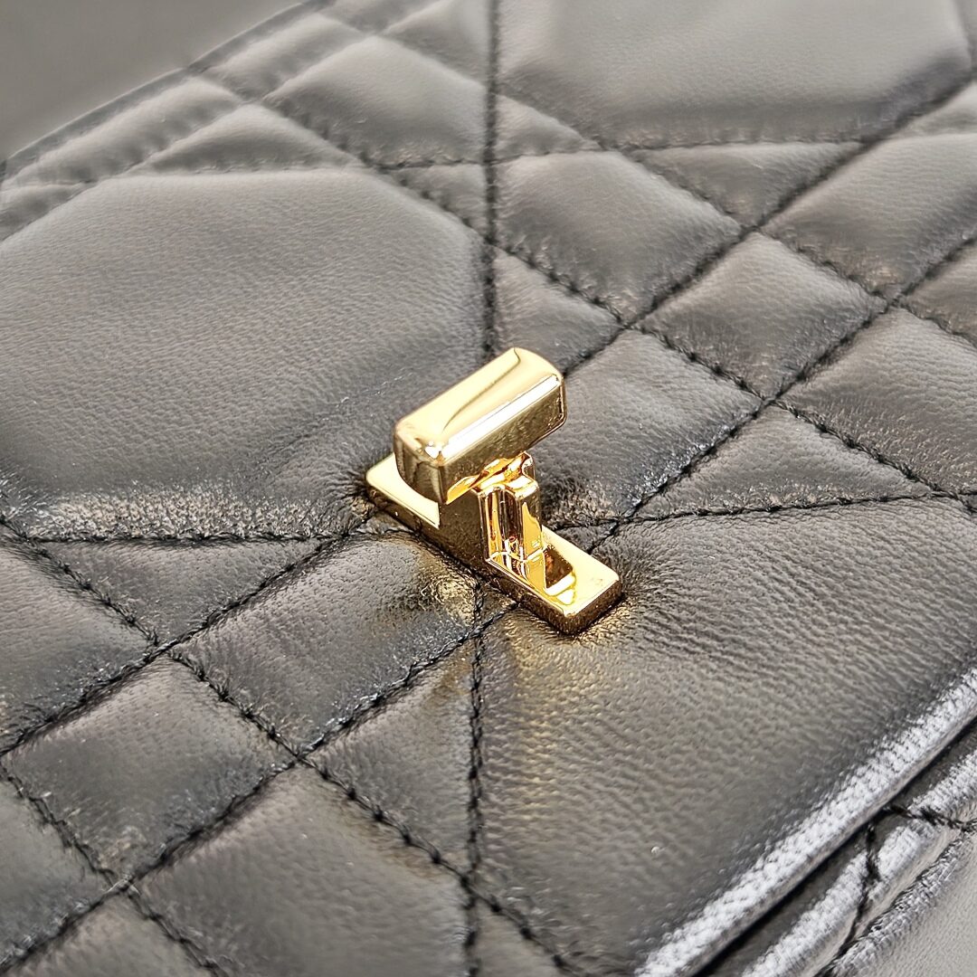 c24b687f1df228c658e38966075a1327_1751017475_7961.jpg c24b687f1df228c658e38966075a1327_1751017475_7961.jpg