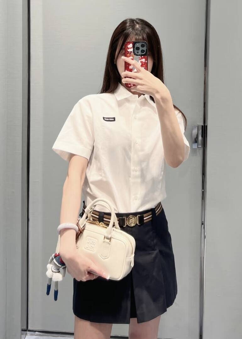 e93b81f7a483e7eef0818c9c9a7f87e9_1749715367_3625.jpg e93b81f7a483e7eef0818c9c9a7f87e9_1749715367_3625.jpg