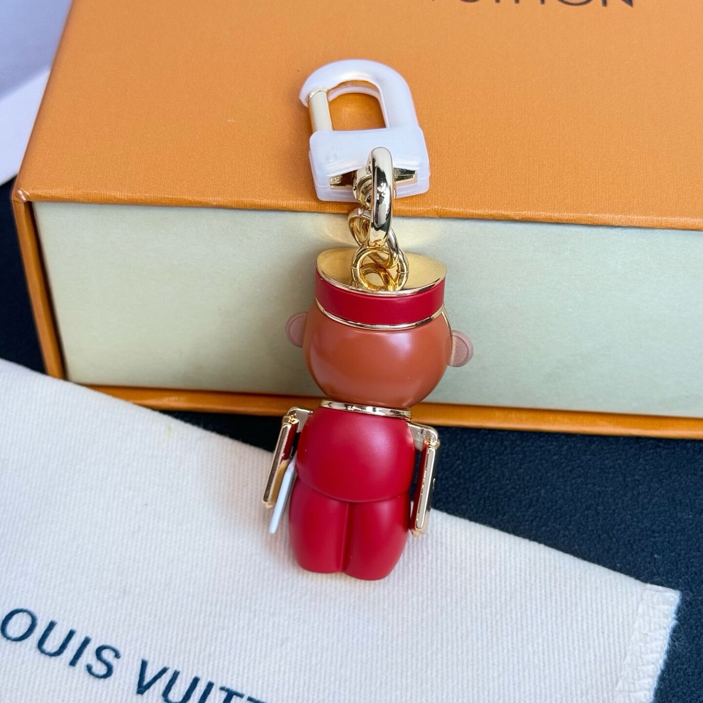 28266edecfa0c9bf993c1584211f4def_1758085793_2885.jpg