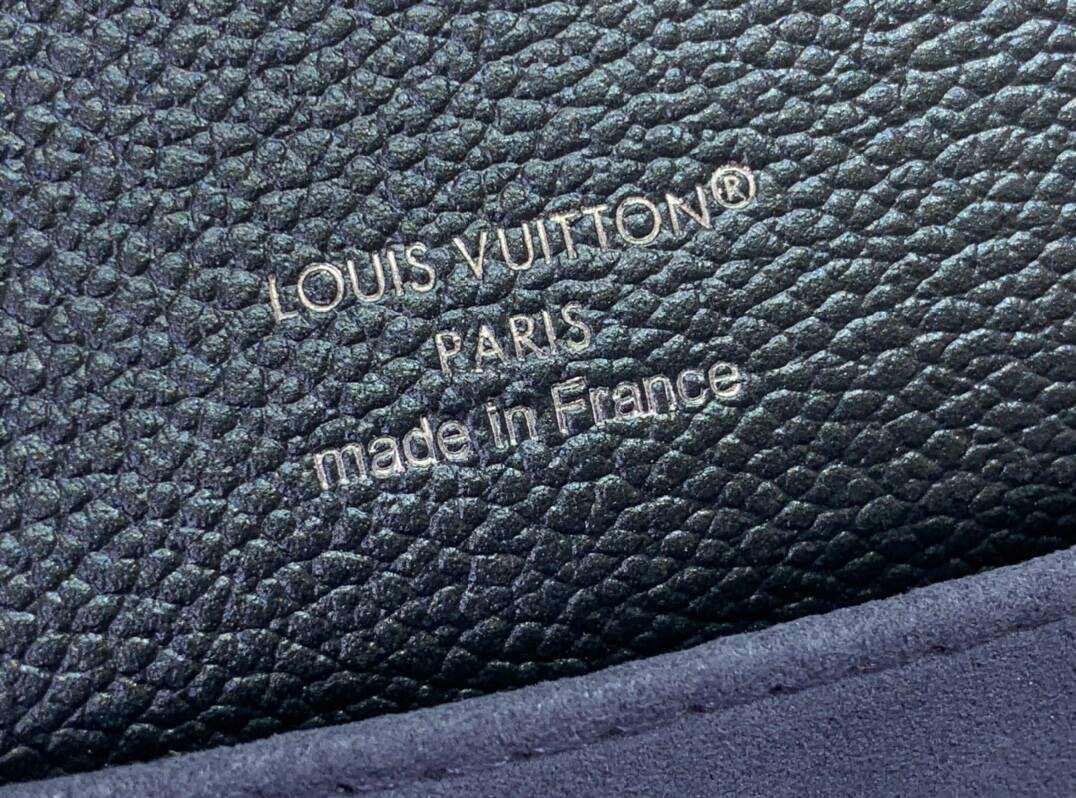 300e79e4212336096fd53c6e688d5203_1763695195_8891.jpg