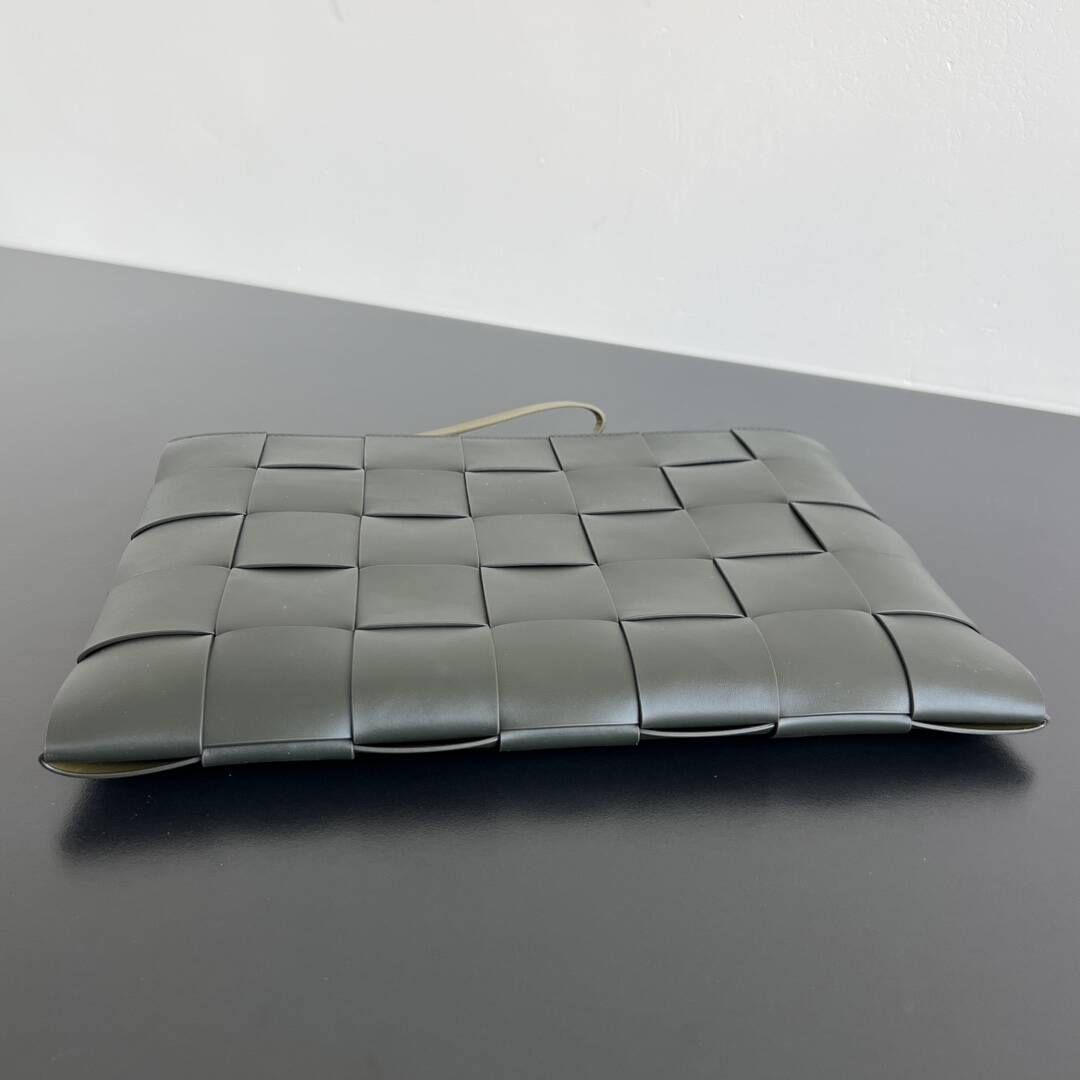 88c3027283311e89144239c4cf2e89a6_1763968458_3731.jpg
