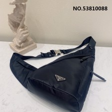 블랙프레임공장 프라다 리나일론 및 가죽 백팩 37.5*10*26.5cm 2VZ092 2컬러