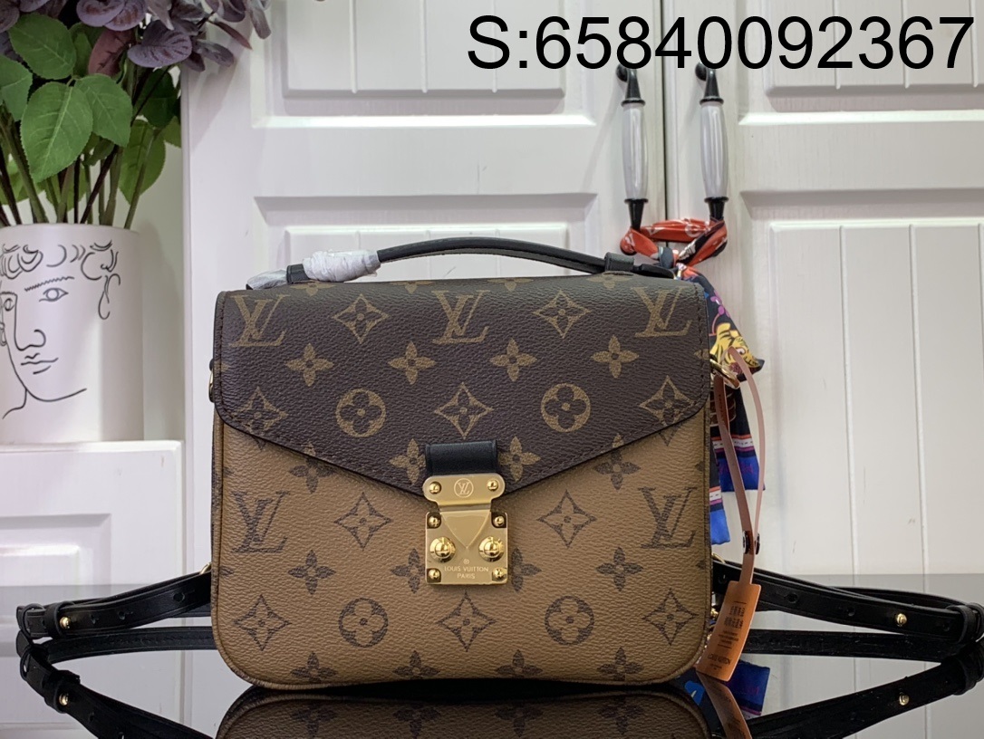 [88factory] 루이비통 포쉐트 메티스 백팩 모노그램 리버스 캔버스 모노그램 M11941 20*17*7cm 