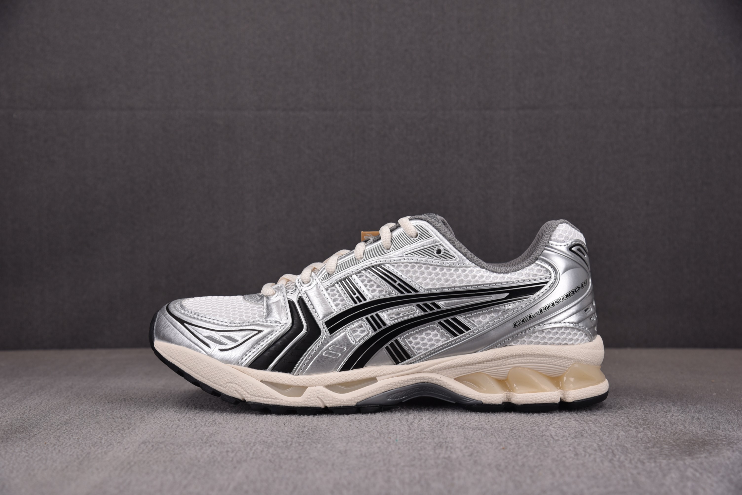 [ZH]아식스 젤 카야노 ASICS Gel-Kayano 14 JJJJound Silver Black 실버 블랙 1201A457-101