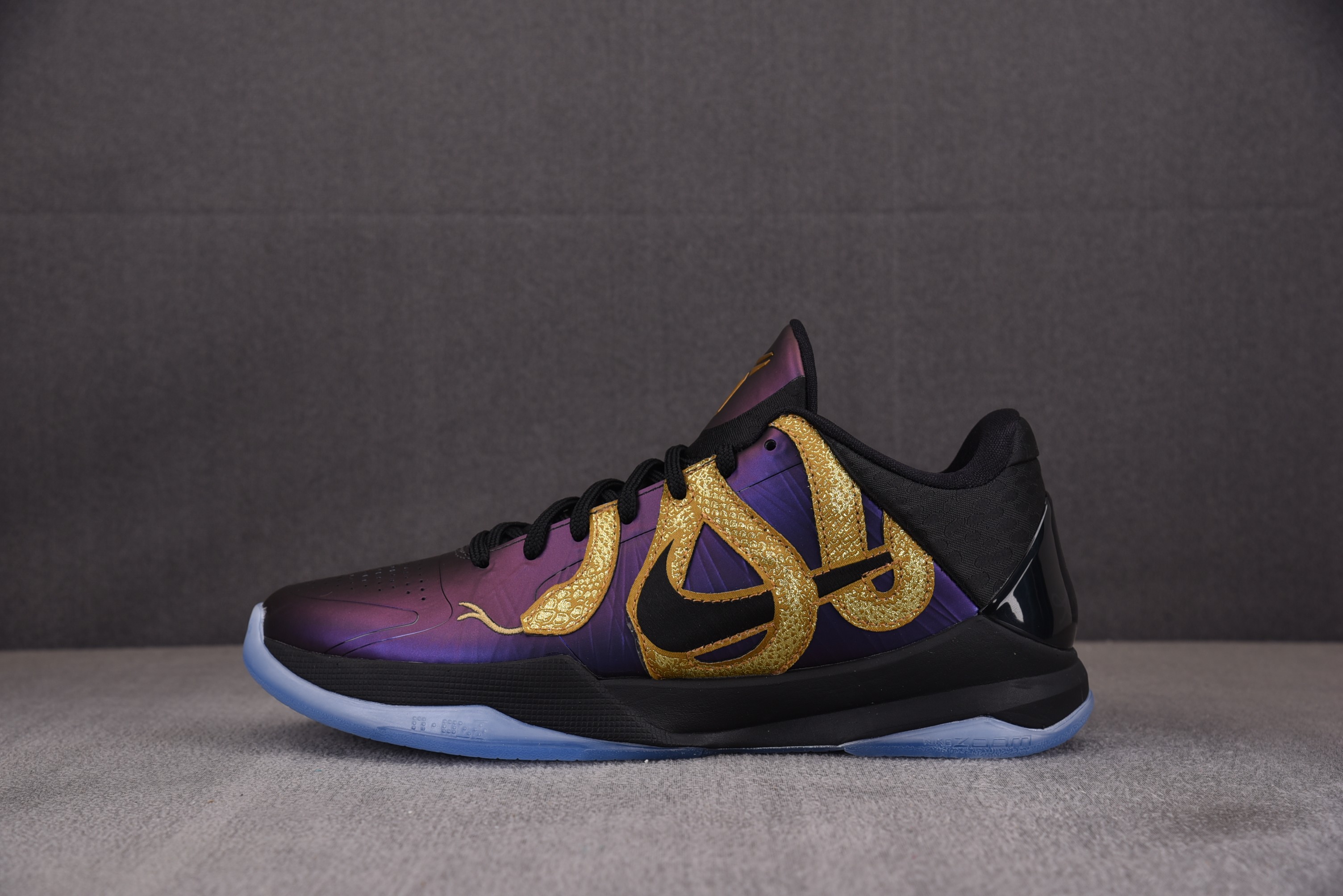 [S2]나이키 코비 5 프로트로 NK Kobe 5 Protro Year of the Mamba Eggplant 에그플랜트 IB4481-500