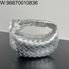 징 팩토리 보테가베네타 미니 조디 651876 23*28*8cm 실버