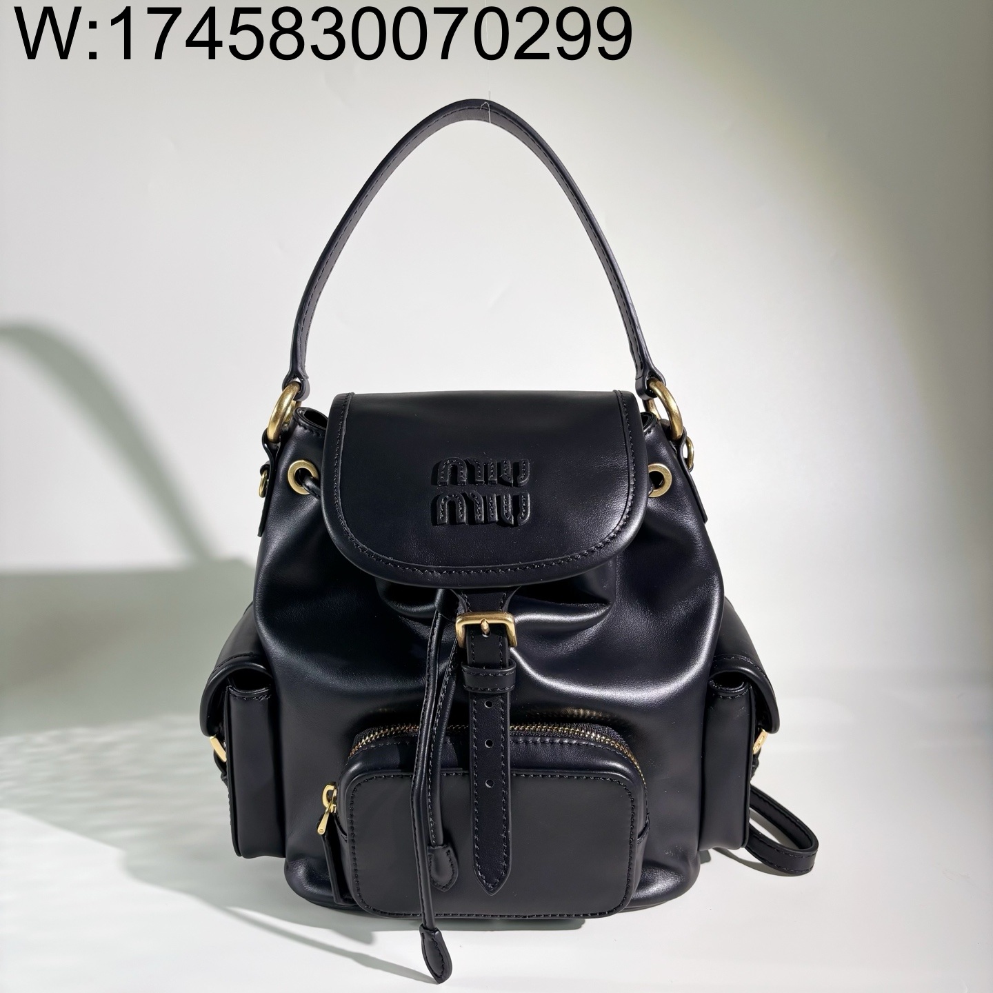[JHL] 미우미우 레더 백팩 블랙 5BZ043 22*18*11.5cm