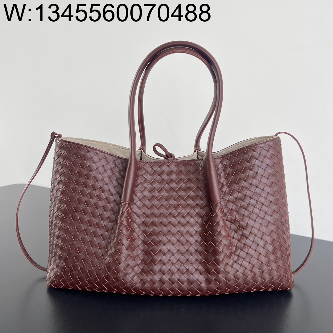징 팩토리 보테가베네타 피나코테카 817166 23*43*14.5cm 미디엄 와인