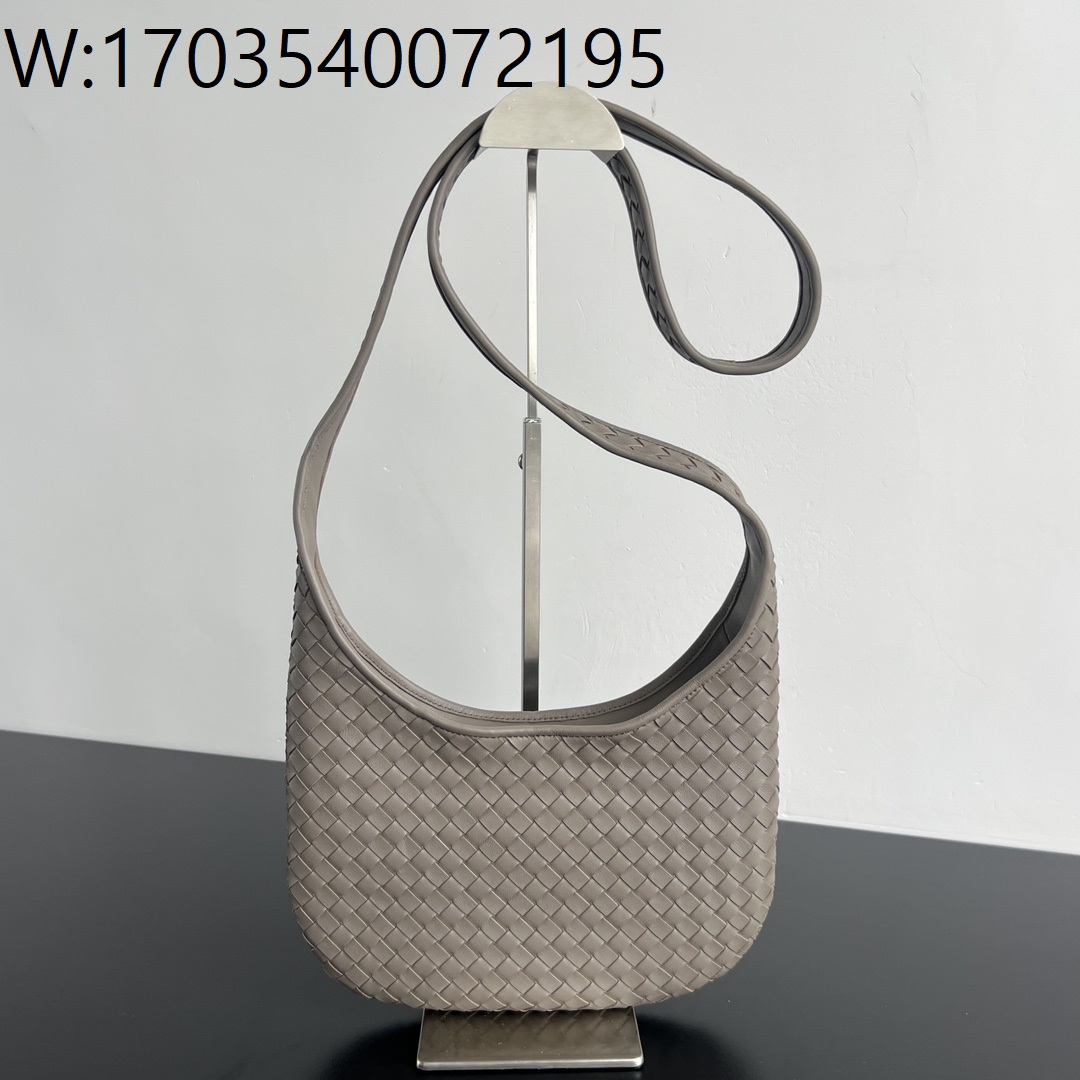 징 팩토리 보테가베네타 스몰 베네토 라임스톤 836918 27*17*2.5cm